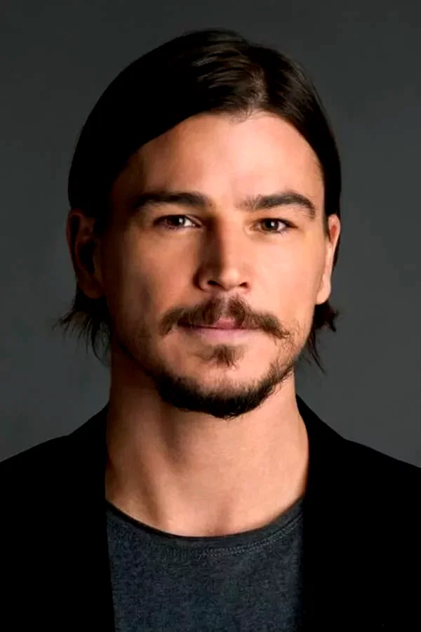 Josh Hartnett