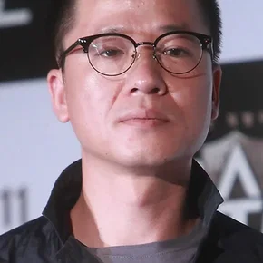 Photo star :  황병국