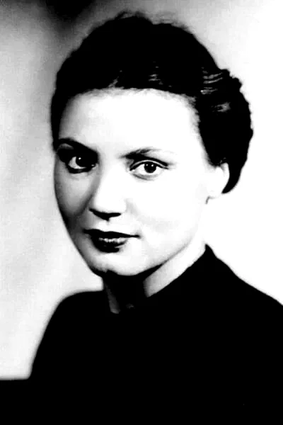  Naina Nikitina