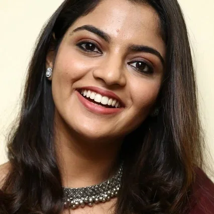  Nikhila Vimal