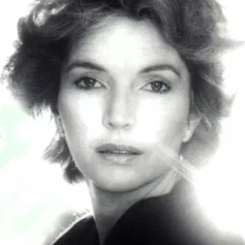 Fionnula Flanagan