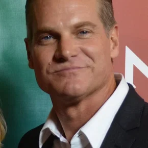 Photo star : Brian Van Holt