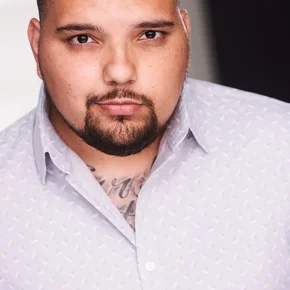 Photo star :  Hector Gomez Jr.