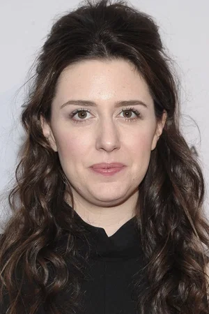  Zoë Worth photo