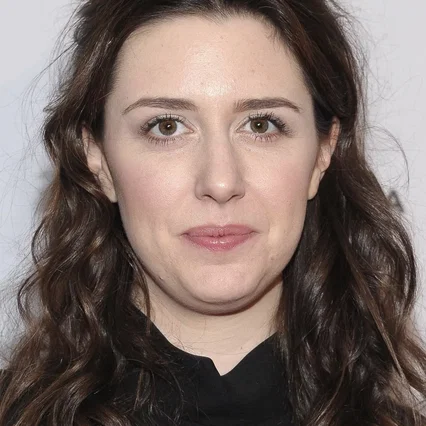  Zoë Worth