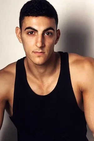 Erol Ismail photo