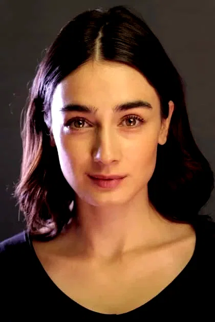  Sultan Elif Taş