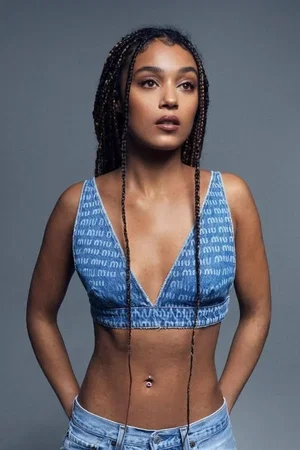  Jasmine Jobson photo