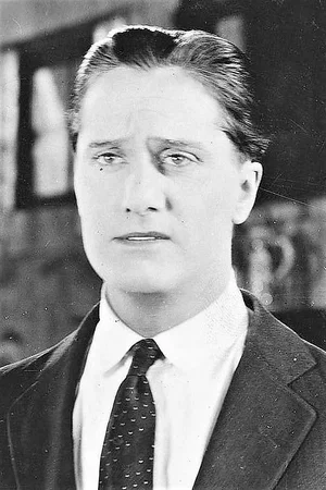  James Rennie