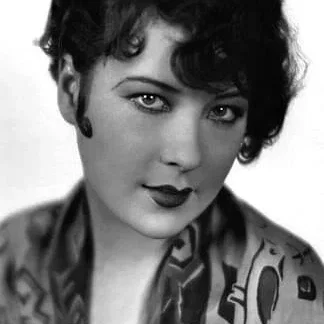  Yola d'Avril
