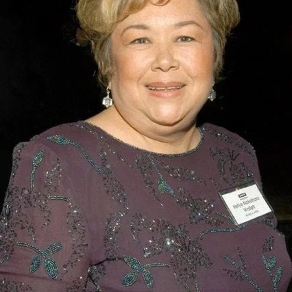  Kellye Nakahara