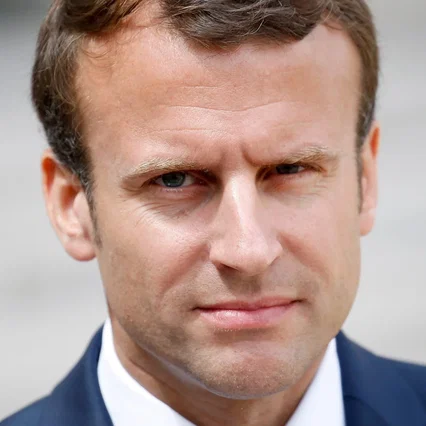  Emmanuel Macron