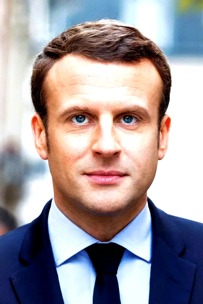 Emmanuel Macron