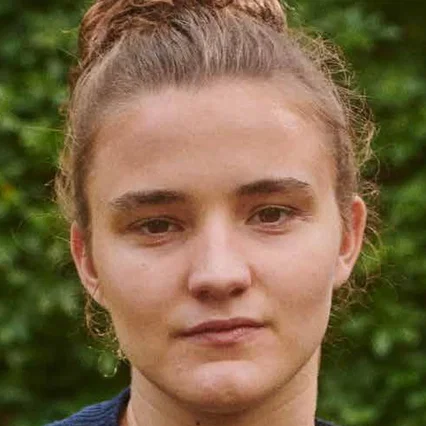  Tessa Van den Broeck