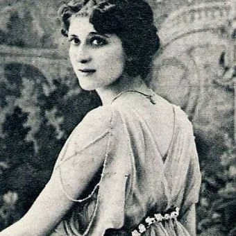 Yvette Andreyor