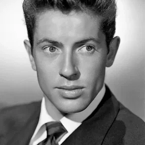 Photo star : Farley Granger