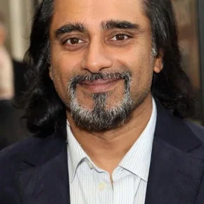 Photo star : Sanjeev Bhaskar