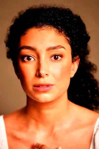  Riana Duce