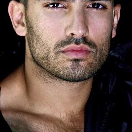  Hadrian Howard