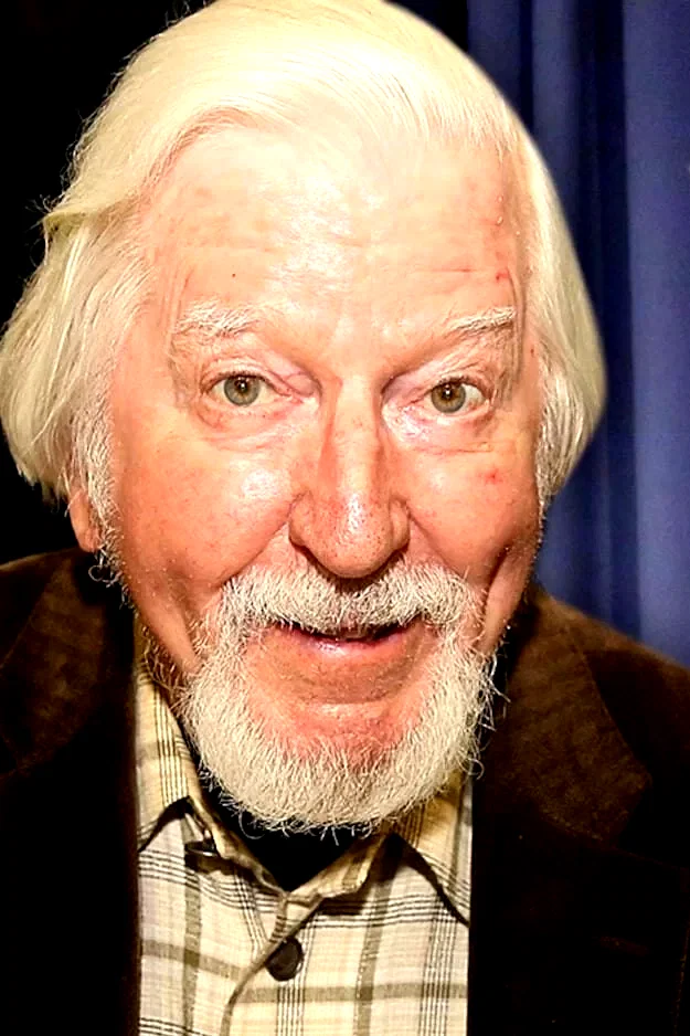  Caroll Spinney