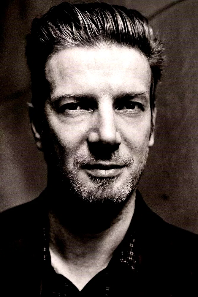  Bertrand Belin