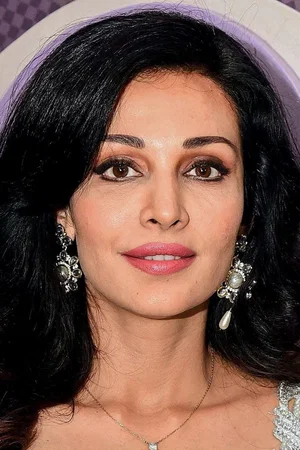  Flora Saini photo
