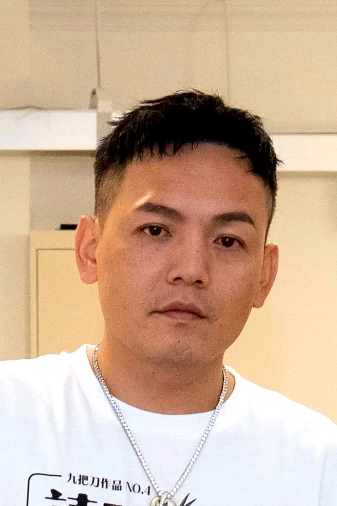  Hong Yu Hong