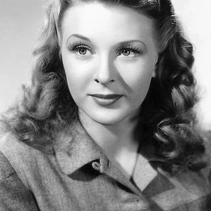  Evelyn Ankers