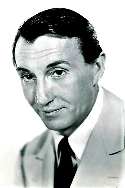 Paul Fix