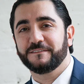 Photo star :  Vache Tovmasyan
