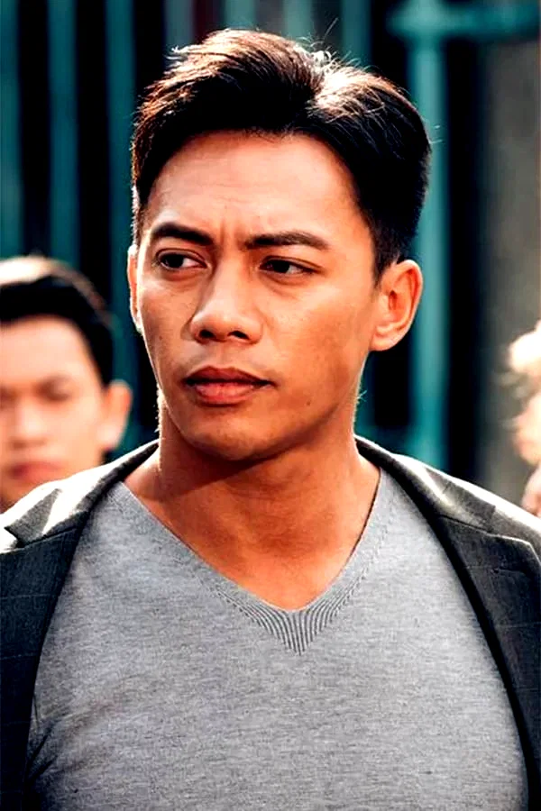  Man Kit Cheung