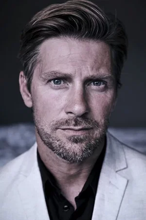  Linus Wahlgren photo