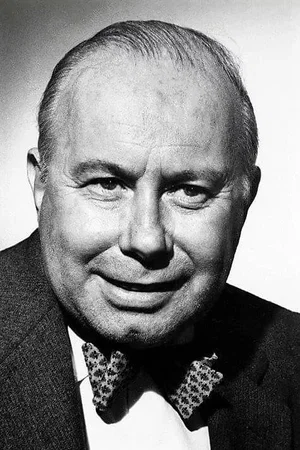  Percy Helton