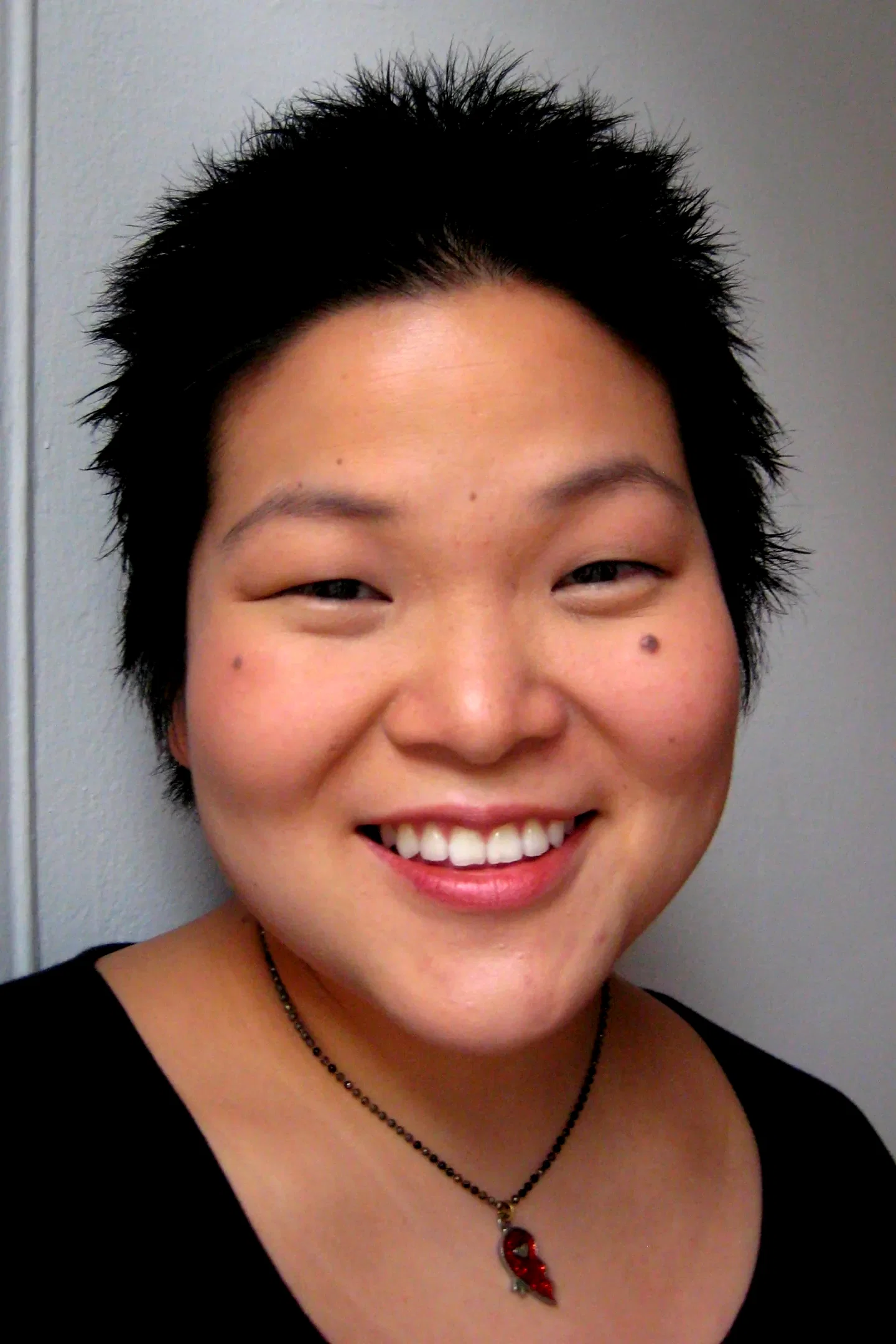  Holly Chou