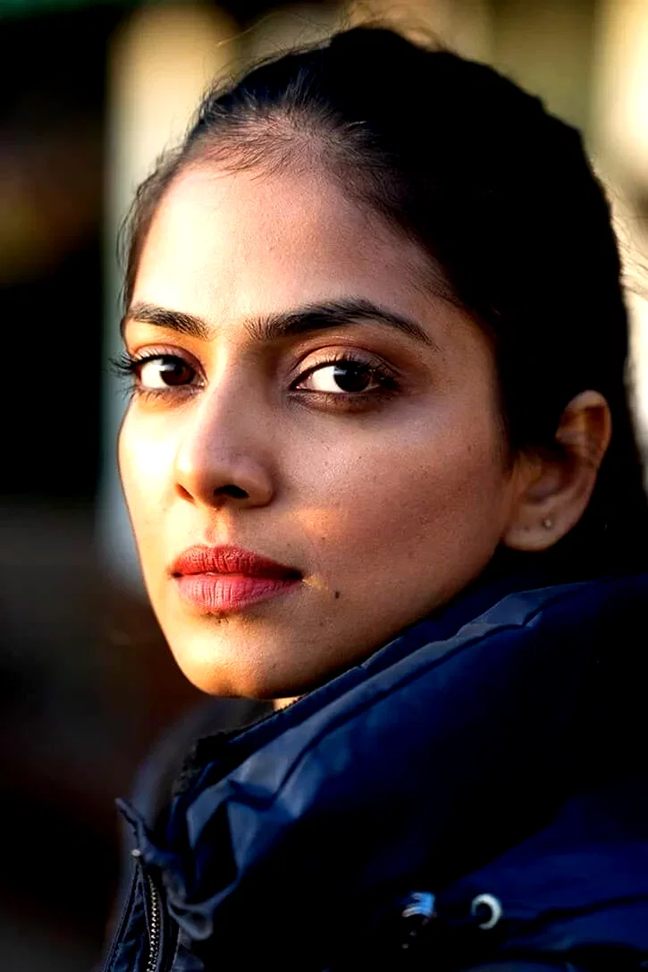  Malavika Mohanan
