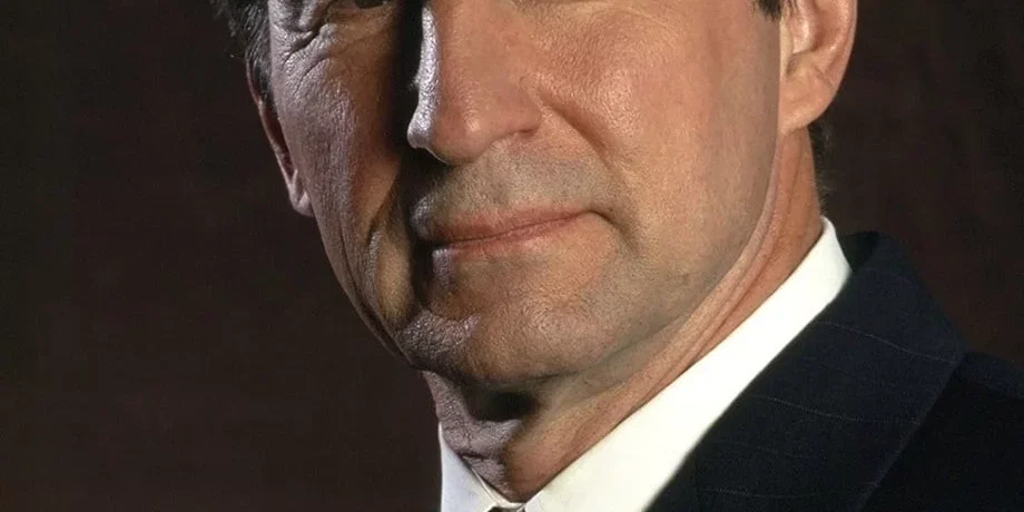 Sam Waterston : sa biographie, filmographie, et quelques photos