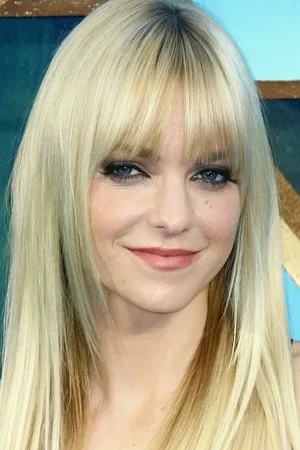 Anna  Faris photo
