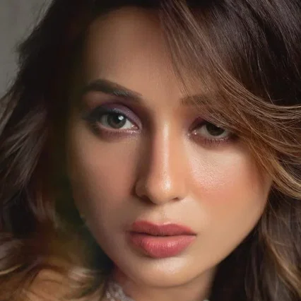  Mimi Chakraborty