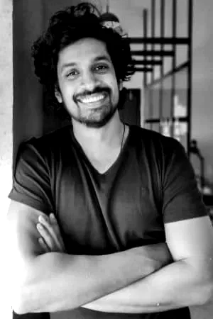  Arjun Radhakrishnan