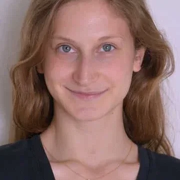  Lily Dupont