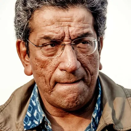  Sabyasachi Chakraborty