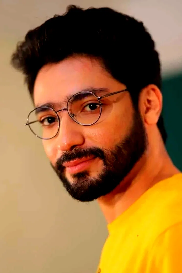  Gaurav Chakrabarty