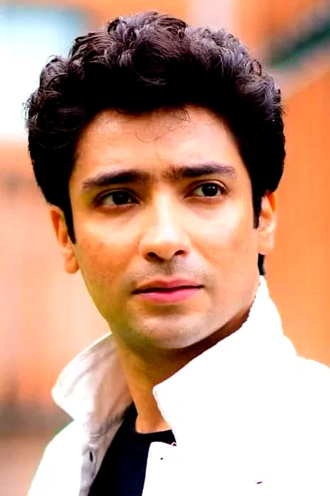  Gaurav Chakrabarty