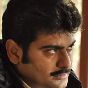Photo star :  Akshay Kapoor