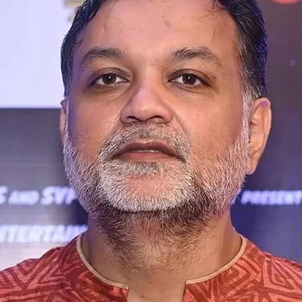  Srijit Mukherji