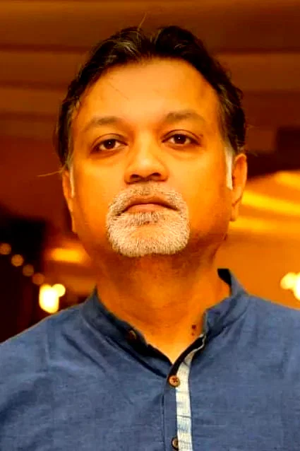  Srijit Mukherji