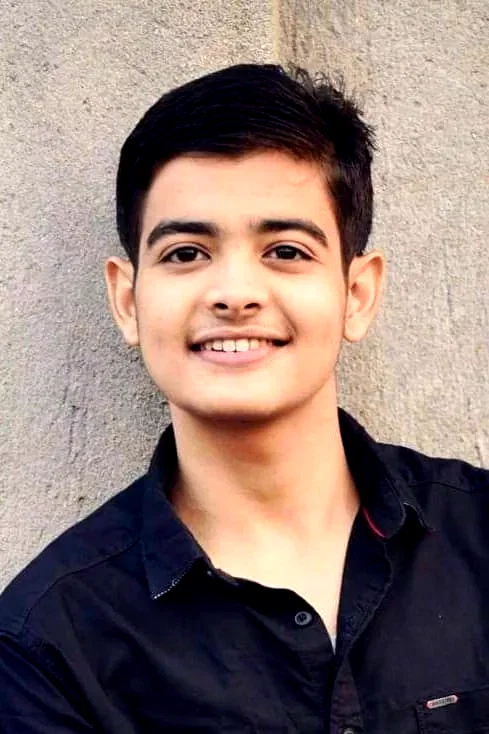  Ayush Das