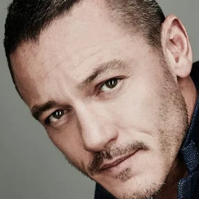 Photo star : Luke Evans