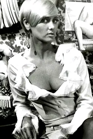  Jacqueline Mille