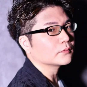 Photo star :  櫻井トオル